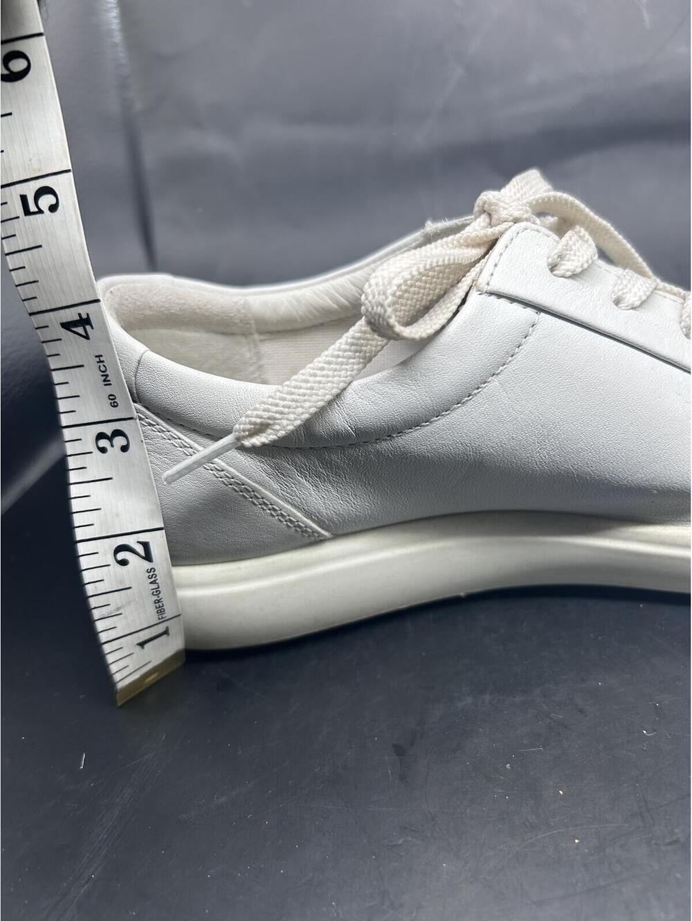 Ecco Women's White Leather Casual Sneakers -Minimalist -Size Approx. 8.5 (39EU) - Picture 6 of 9
